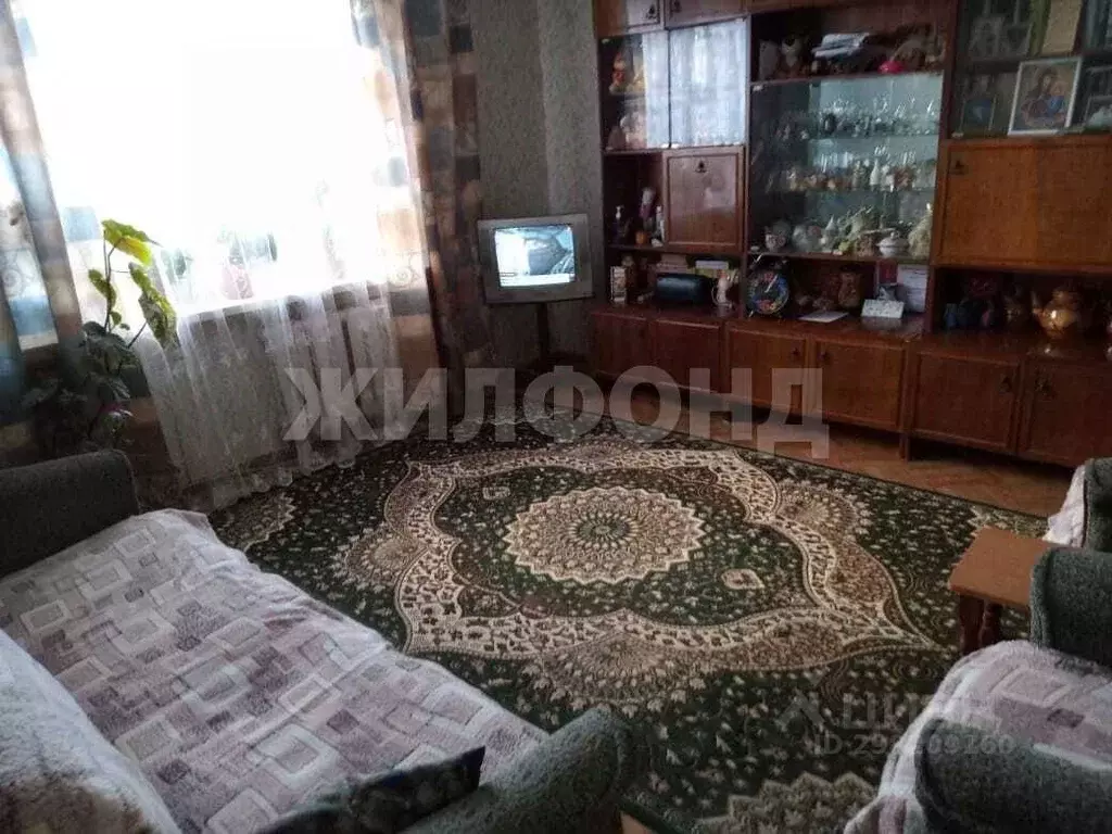3-к кв. Брянская область, Брянск Севская ул., 17 (64.7 м) - Фото 0