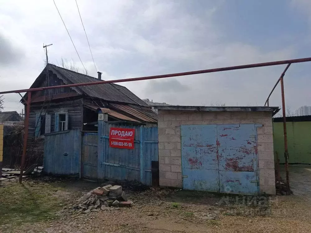 Дом в Саратовская область, Энгельс Астраханский туп., 13 (32 м) - Фото 1