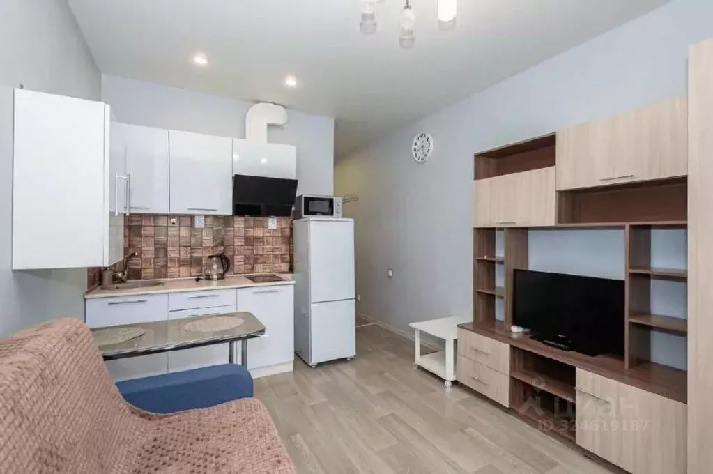 Студия Новосибирская область, Новосибирск Весенний мкр, ул. Заречная, ... - Фото 1