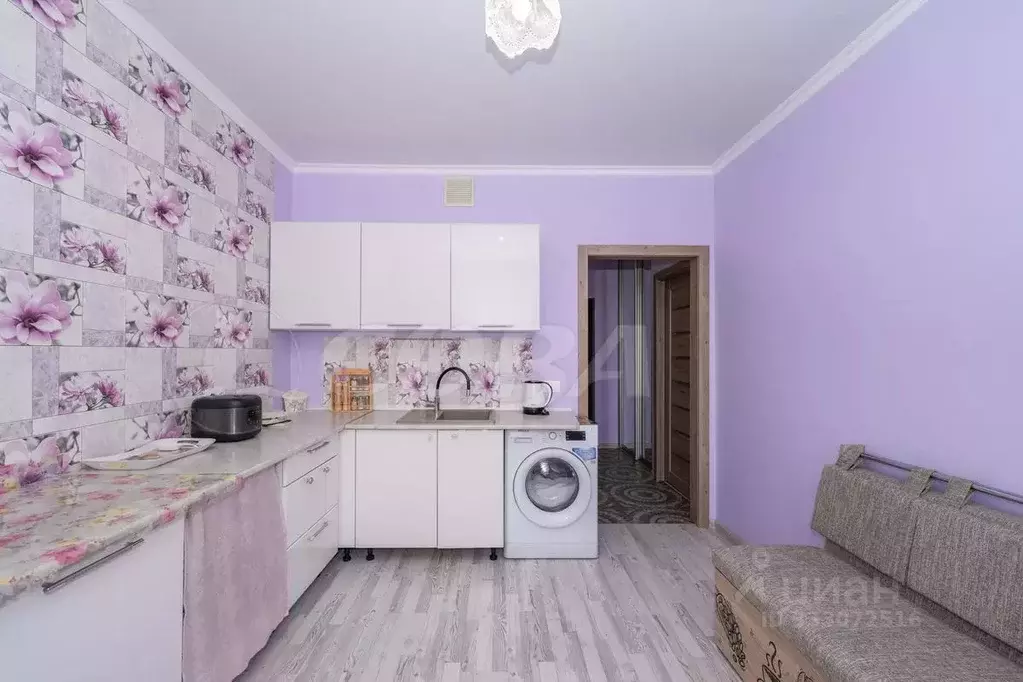 1-к кв. Тюменская область, Тюмень ул. Фармана Салманова, 4 (34.0 м) - Фото 1