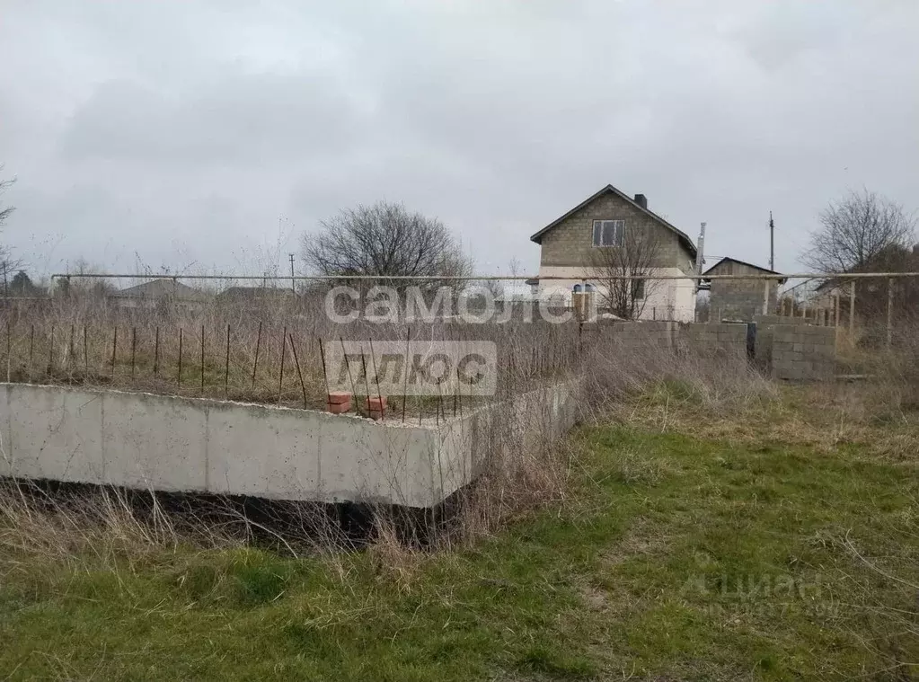Участок в Краснодарский край, Абинский район, Ахтырское городское ... - Фото 1