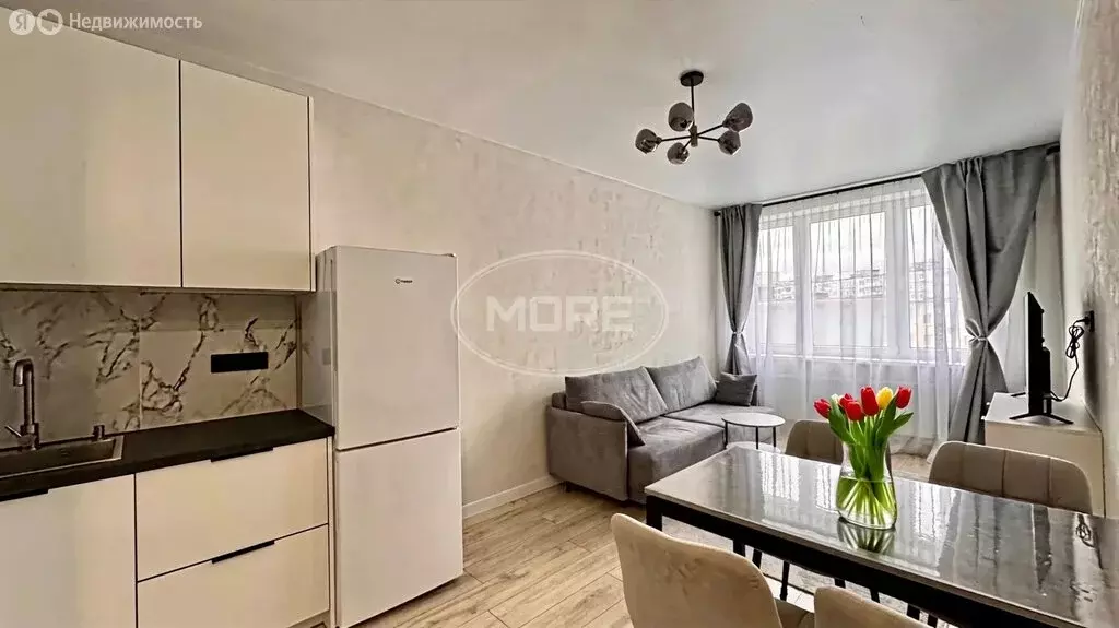 1-комнатная квартира: Калининград, Батальная улица, 65А (38 м) - Фото 1