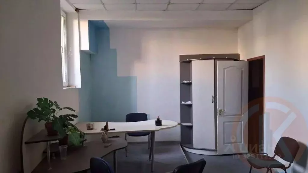 Помещение свободного назначения в Крым, Евпатория ул. 9 Мая, 96 (240 ... - Фото 1