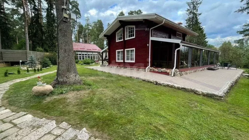 Дом в Ярославская область, Рыбинск Загородная ул., 31 (250 м) - Фото 1