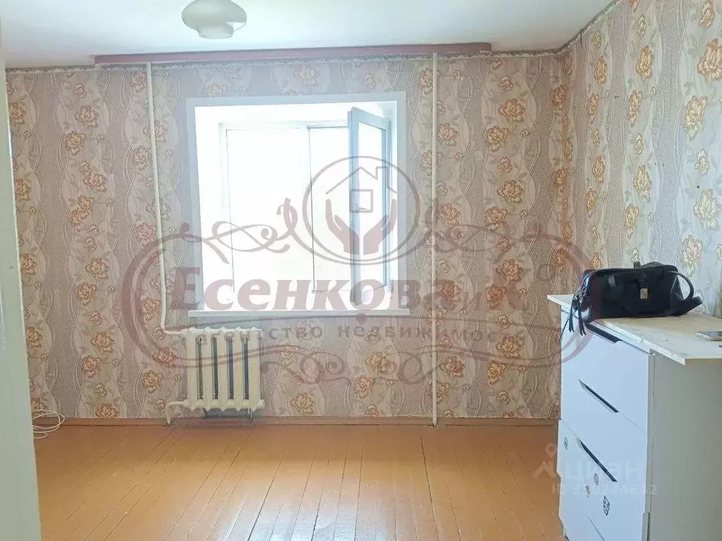 1-к кв. Курганская область, Курган Заозерный жилрайон, 6-й мкр, 32 ... - Фото 1