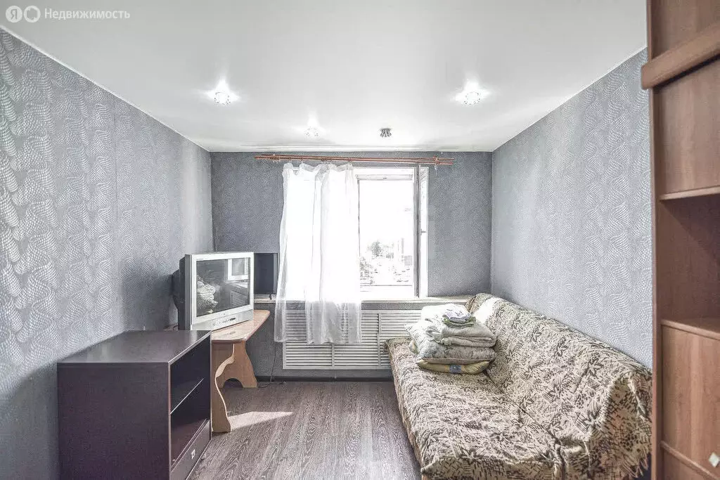 1к в 5-комнатной квартире (12 м) - Фото 1