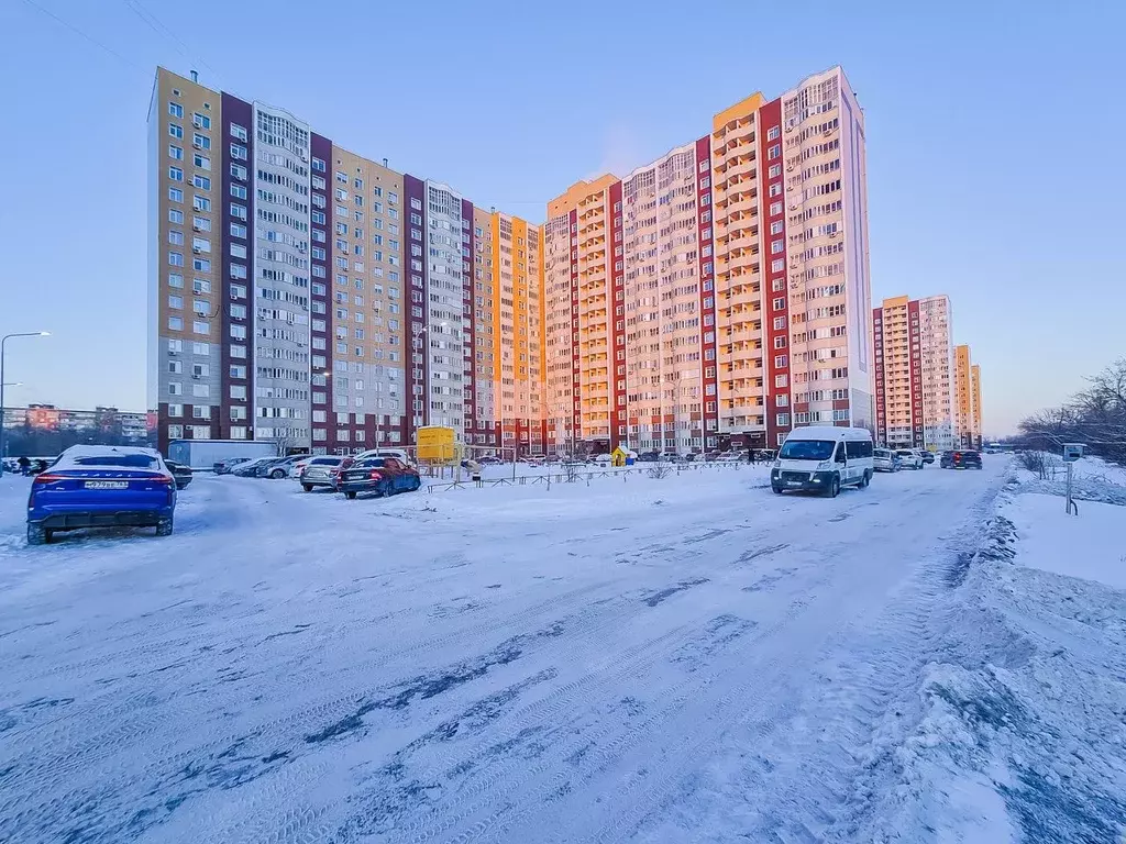 2-к кв. Оренбургская область, Оренбург ул. Геннадия Донковцева, 13 ... - Фото 1