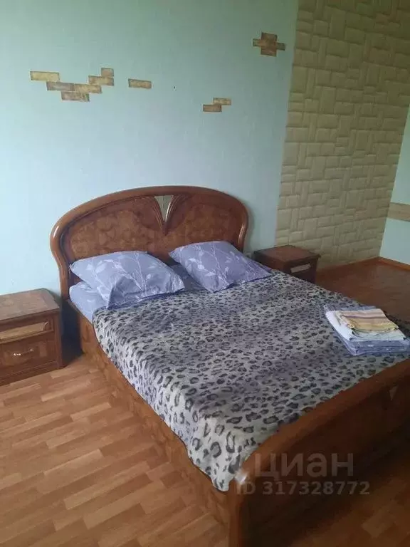 1-к кв. Курская область, Курск просп. Вячеслава Клыкова, 92 (49.0 м) - Фото 0