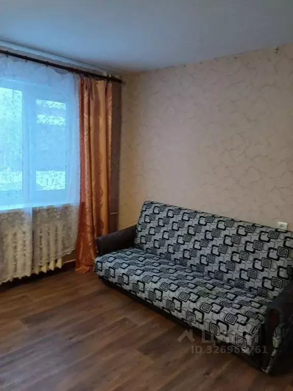 Комната Псковская область, Псков ул. Плехановский Посад, 73 (12.7 м) - Фото 2