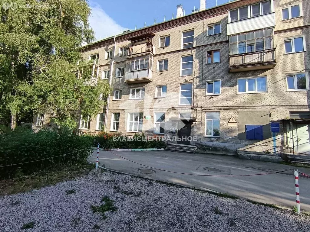 3-комнатная квартира: Новосибирск, Путевая улица, 5 (56.5 м) - Фото 1