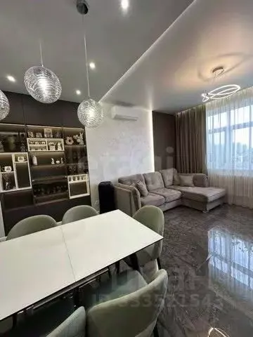 3-к кв. Тюменская область, Тюмень ул. Малыгина, 90 (122.0 м) - Фото 1