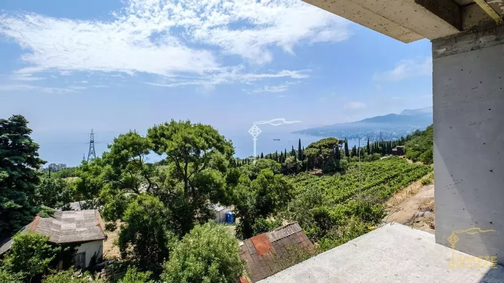 Дом в Крым, Ялта муниципальный округ, Восход пгт ул. Авроры, 55 (240 ... - Фото 1