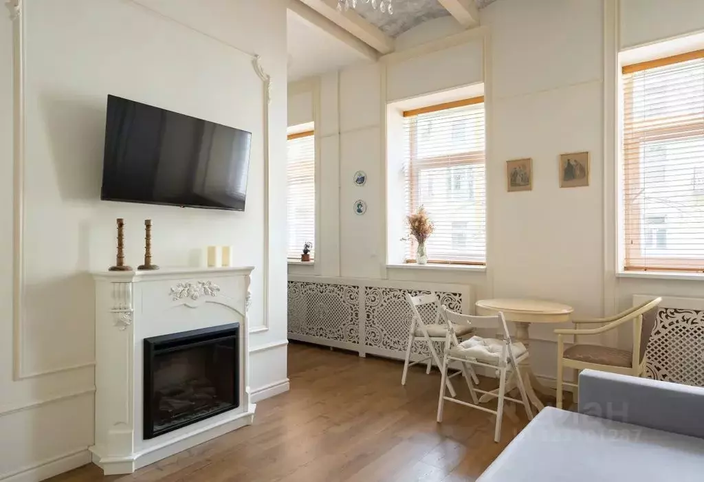 1-к кв. Санкт-Петербург Вознесенский просп., 41 (25.0 м) - Фото 1