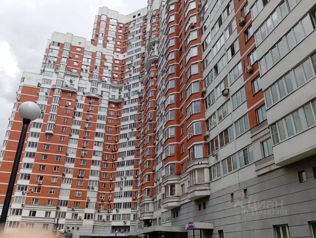 3-к кв. Москва ул. Генерала Глаголева, 19 (71.0 м) - Фото 0
