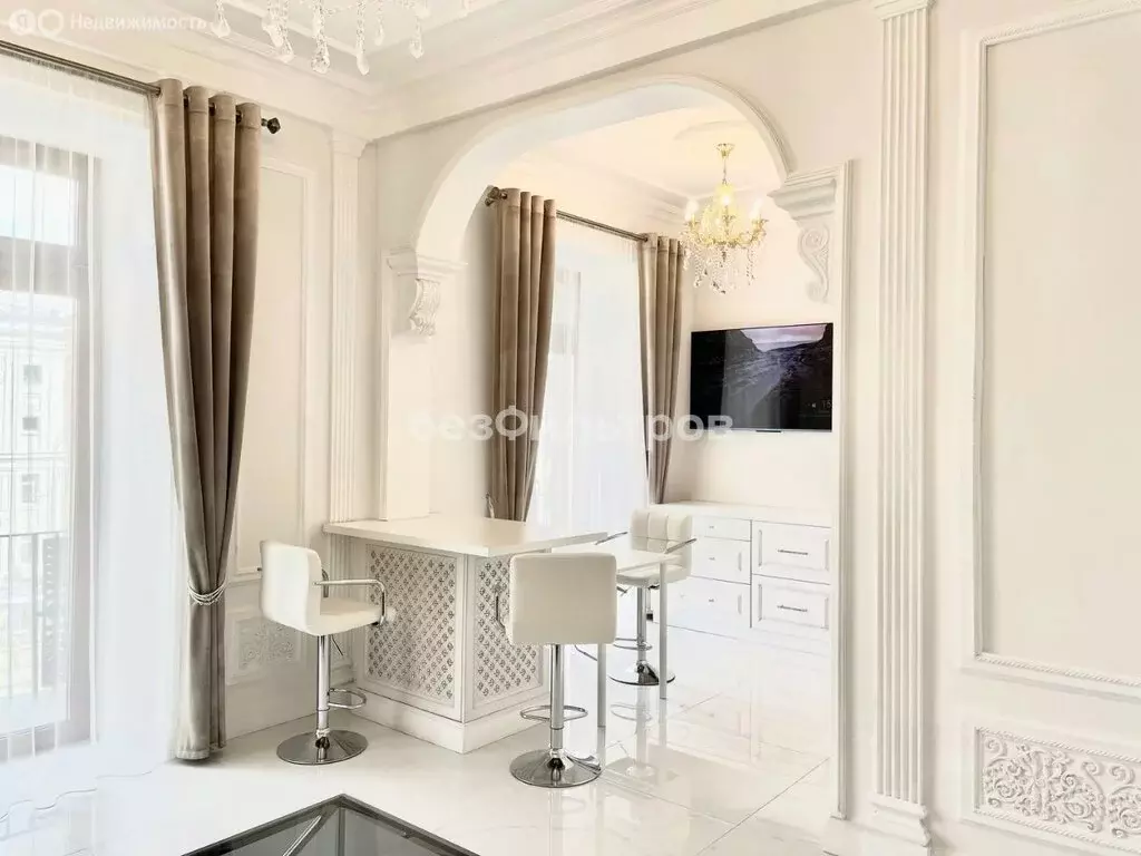 2-комнатная квартира: Москва, Большая Садовая улица, 1 (56.1 м) - Фото 1