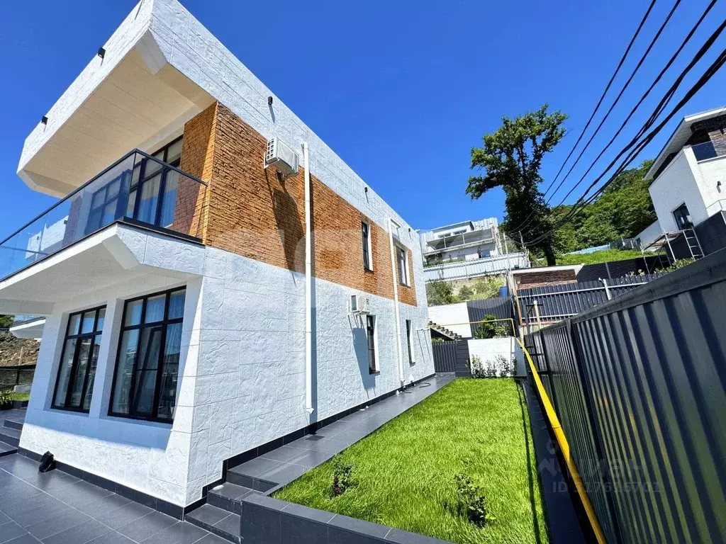 Дом в Краснодарский край, Сочи ул. Ручей Видный, 20/22В (290 м) - Фото 1