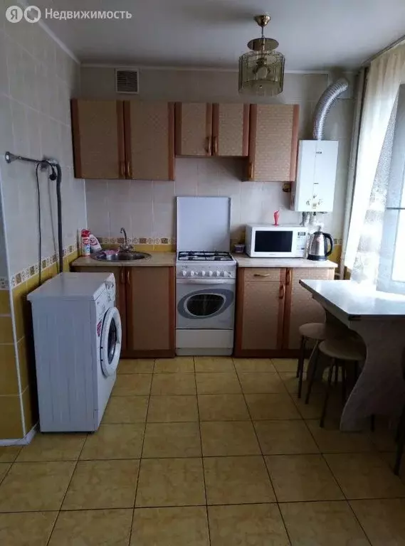 2-комнатная квартира: Новомосковск, улица Мичурина, 8 (41 м) - Фото 1