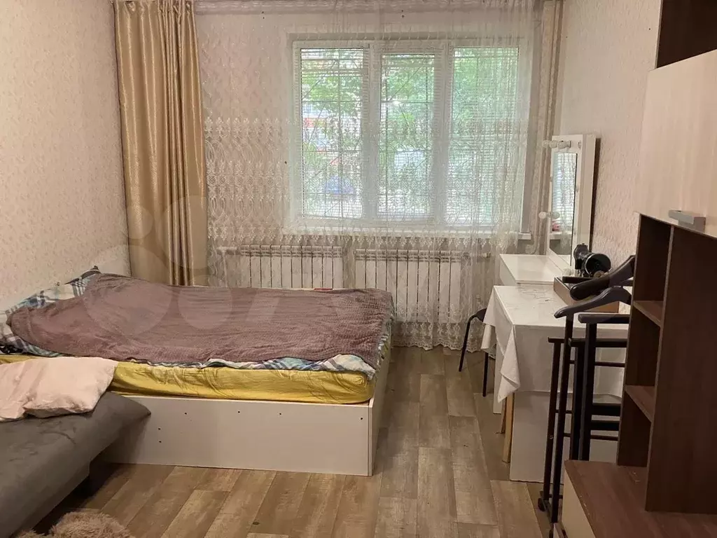 2-к. квартира, 55 м, 1/10 эт. - Фото 1