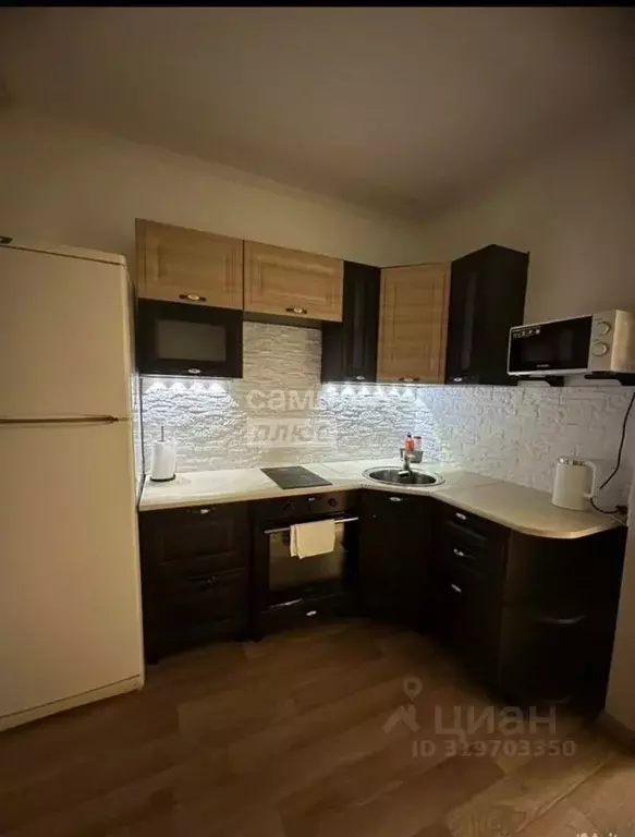 2-к кв. Ханты-Мансийский АО, Когалым ул. Градостроителей, 2А (51.0 м) - Фото 0
