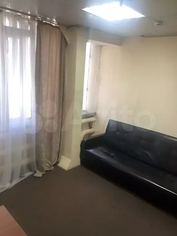 Комната 10 м в 4-к., 2/4 эт. - Фото 0