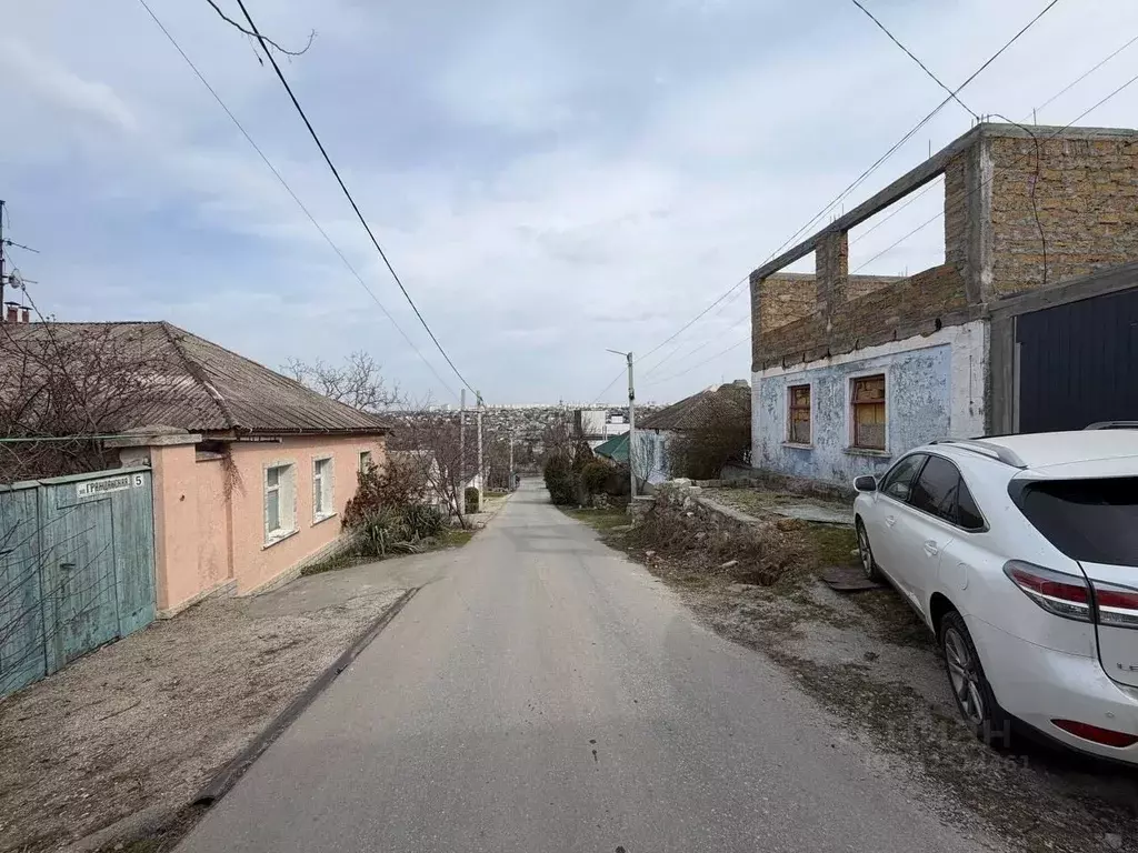 Участок в Севастополь ул. Гражданская, 2 (4.5 сот.) - Фото 1