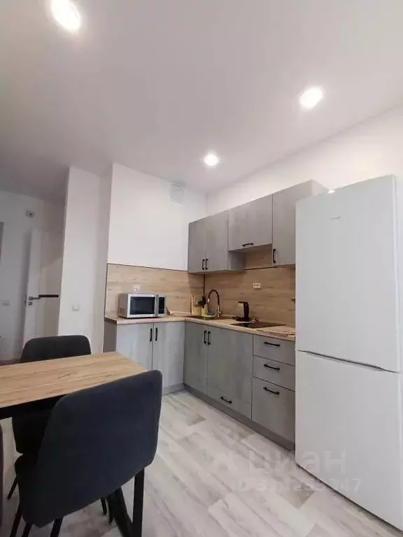 1-к кв. Ульяновская область, Ульяновск ул. Кролюницкого, 27 (40.0 м) - Фото 2