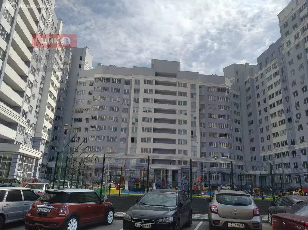 3-комнатная квартира: Рязань, улица Чапаева, 59 (78.2 м) - Фото 1