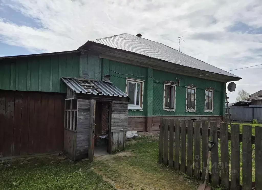 Дом в Пермский край, Добрянский муниципальный округ, Полазна рп ул. ... - Фото 1