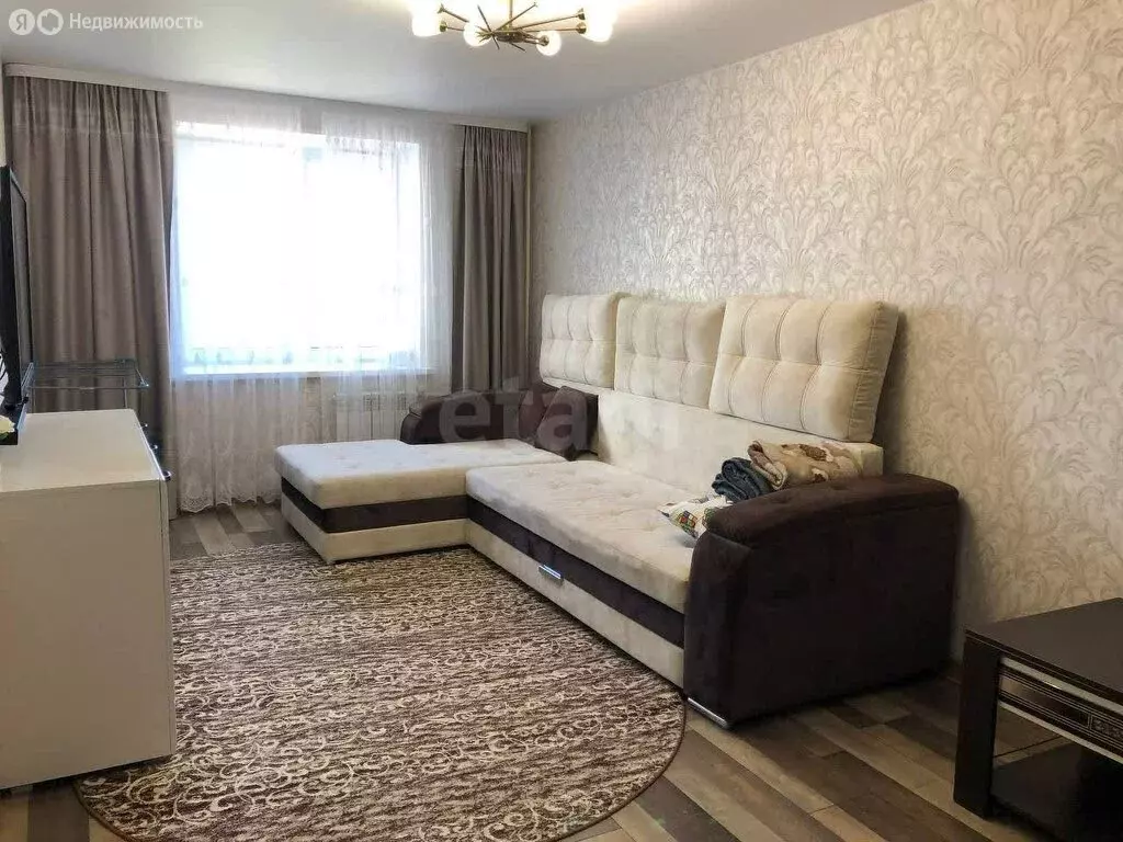 2-комнатная квартира: Стерлитамак, улица Суворова, 6 (50 м) - Фото 1