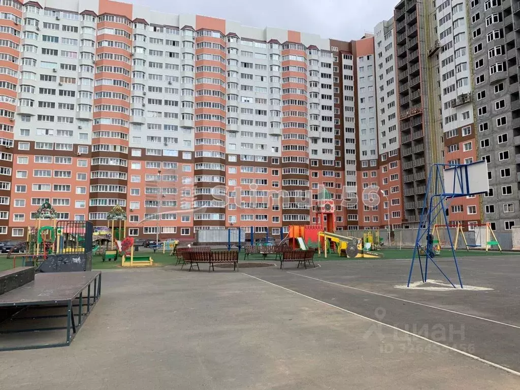 1-к кв. Оренбургская область, Оренбург ул. Фронтовиков, 8/3 (46.55 м) - Фото 1