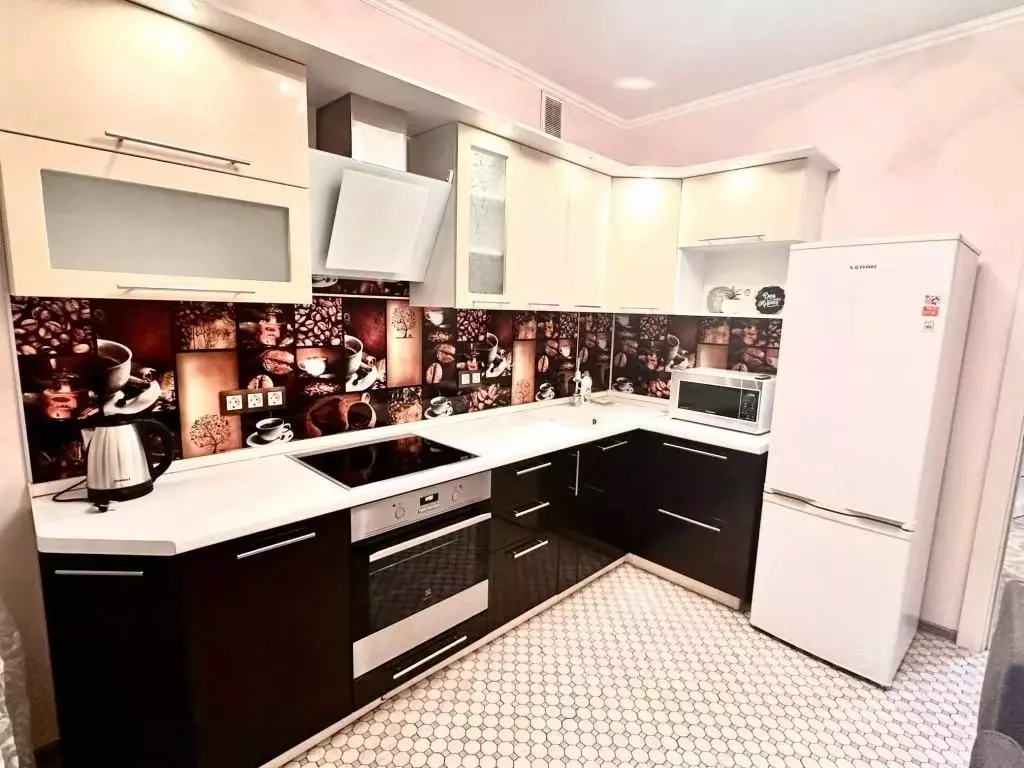 1-к кв. Тюменская область, Тюмень ул. Мельникайте, 142А (37.0 м) - Фото 1