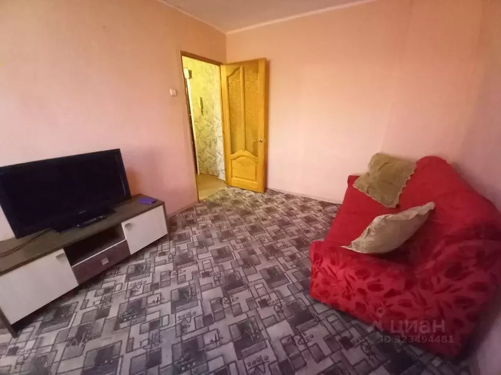 2-к кв. Алтайский край, Рубцовск Краснознаменская ул., 96 (40.0 м) - Фото 2