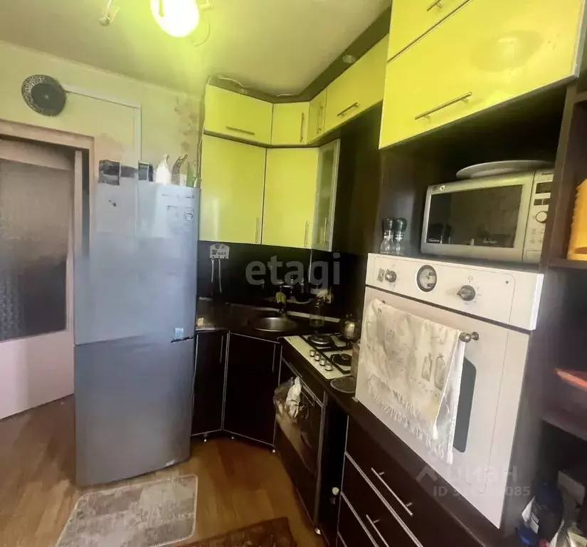 3-к кв. Белгородская область, Губкин Севастопольская ул., 2 (78.6 м) - Фото 1