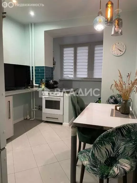 2-комнатная квартира: Москва, улица Новаторов, 6 (59 м) - Фото 1