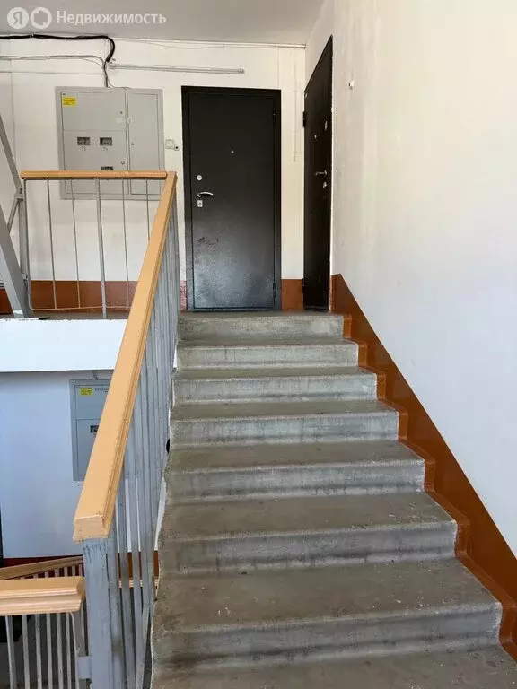 2-комнатная квартира: Уссурийск, улица Вокзальная Дамба, 9 (52.6 м) - Фото 2