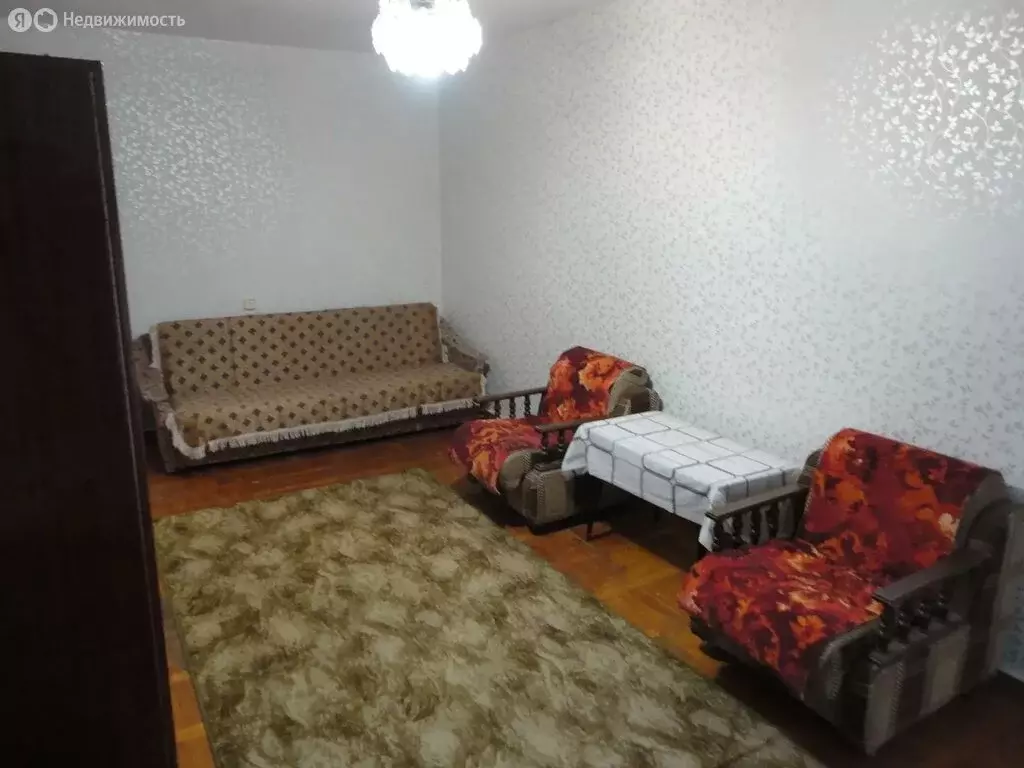 3-комнатная квартира: Майкоп, улица Чкалова, 86/1 (72.2 м) - Фото 2