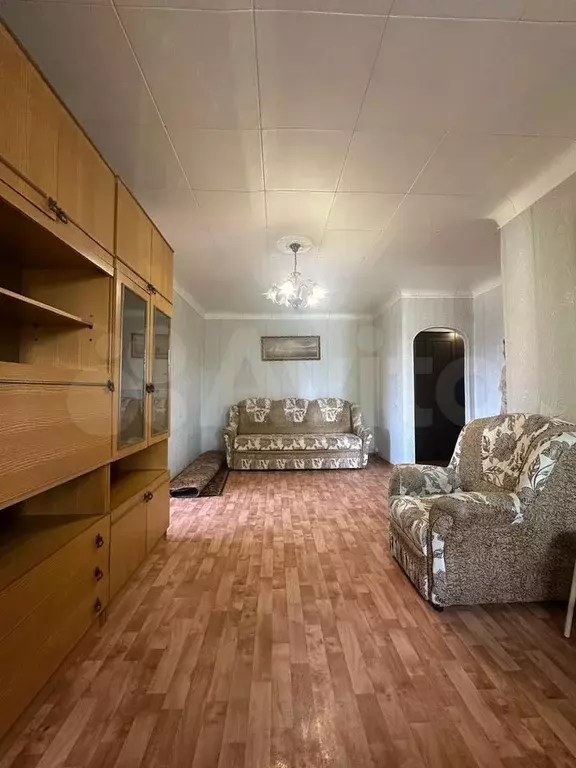 2-к. квартира, 45 м, 4/4 эт. - Фото 0