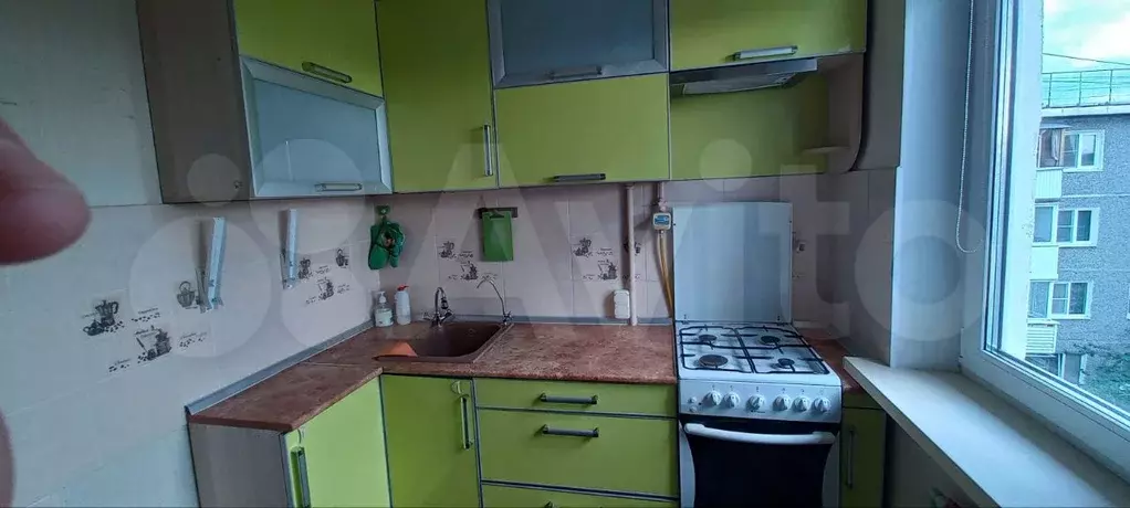 2-к. квартира, 43 м, 5/5 эт. - Фото 0