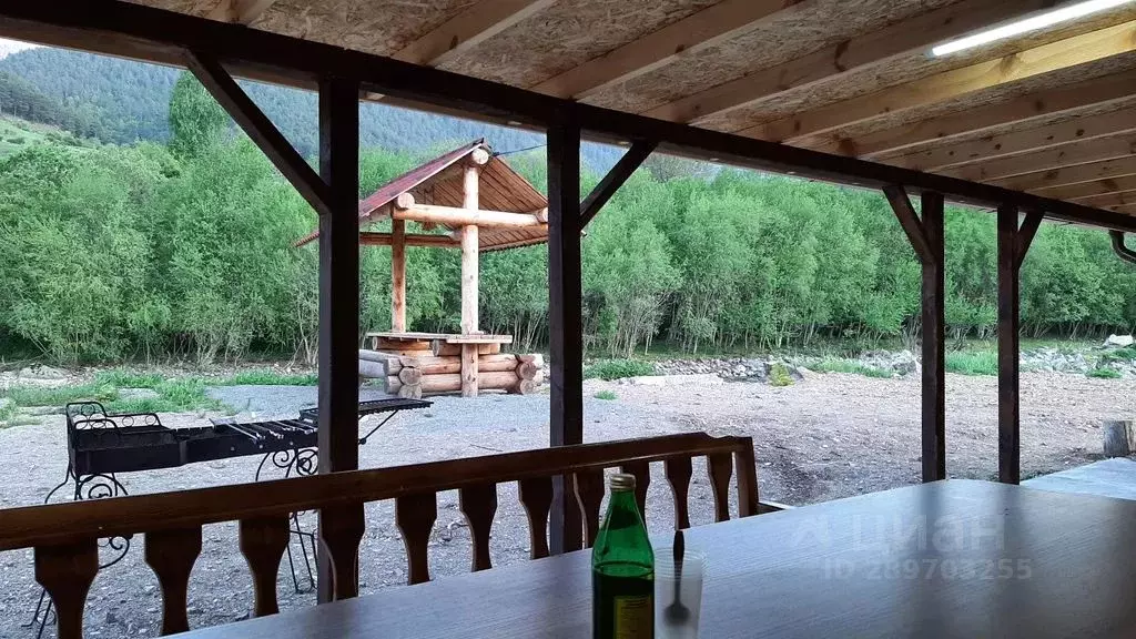 Дом в Карачаево-Черкесия, Карачаевский район, Верхняя Теберда аул ... - Фото 2