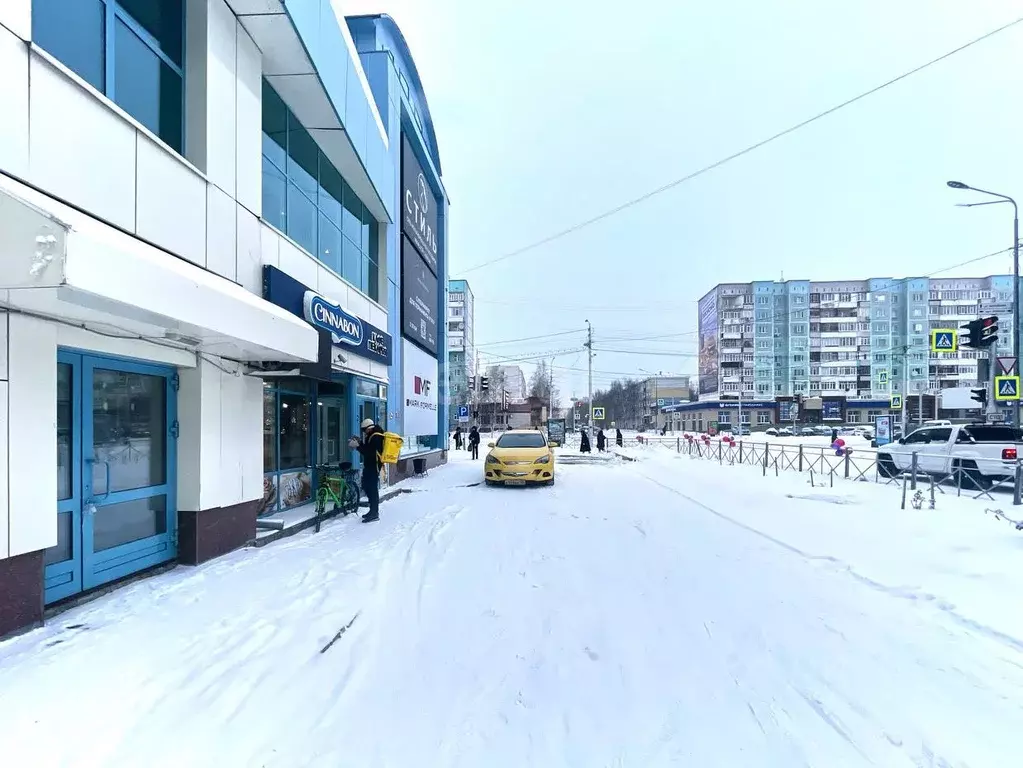 Помещение свободного назначения в Ханты-Мансийский АО, Сургут просп. ... - Фото 0