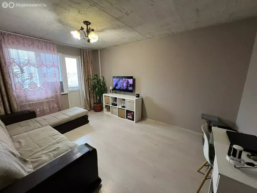 3-комнатная квартира: Екатеринбург, Сиреневый бульвар, 1 (58 м) - Фото 2