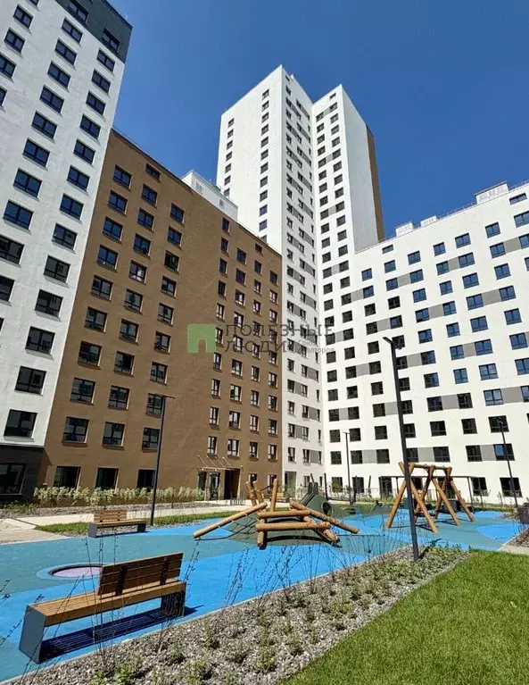 Студия Красноярский край, Красноярск ул. Апрельская, 9 (30.2 м) - Фото 1