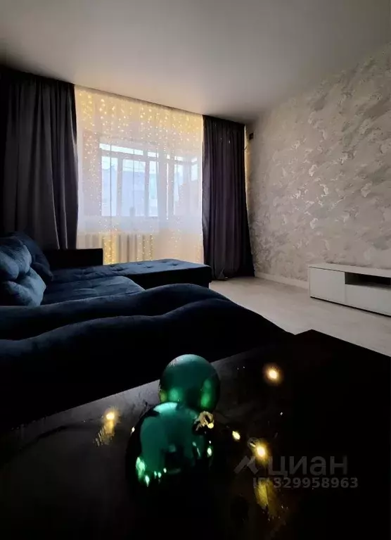 2-к кв. Крым, Керчь ул. Лейтенанта Бувина, 6 (44.5 м) - Фото 2
