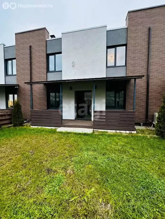 Дом в Тольятти, улица Грачёва, 53/2 (130 м) - Фото 0
