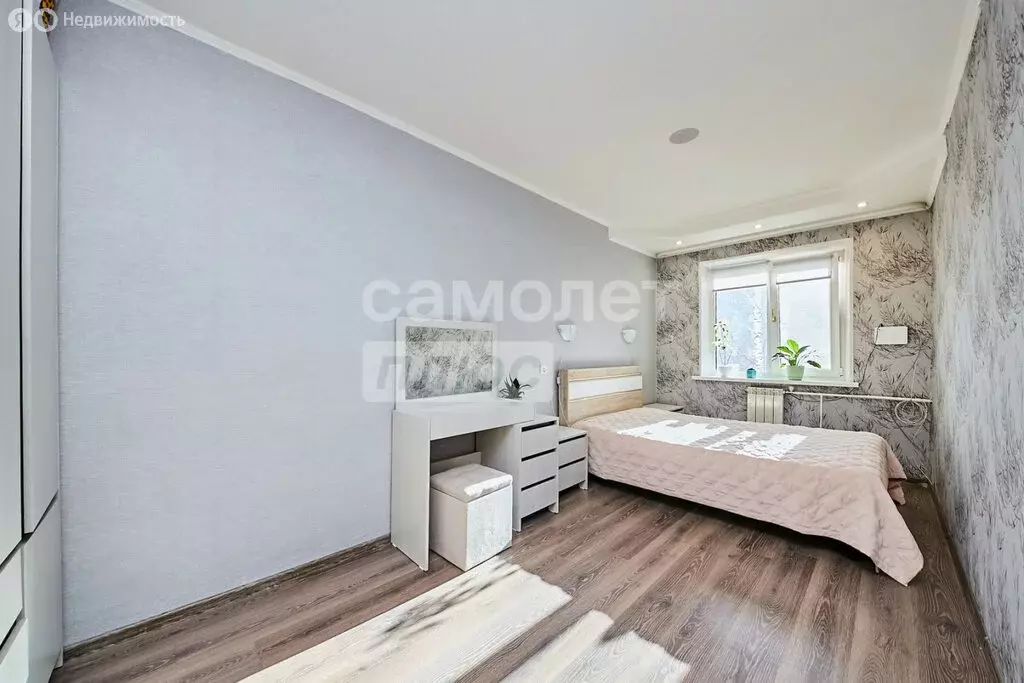 3-комнатная квартира: Томск, Иркутский тракт, 126 (58.4 м) - Фото 0