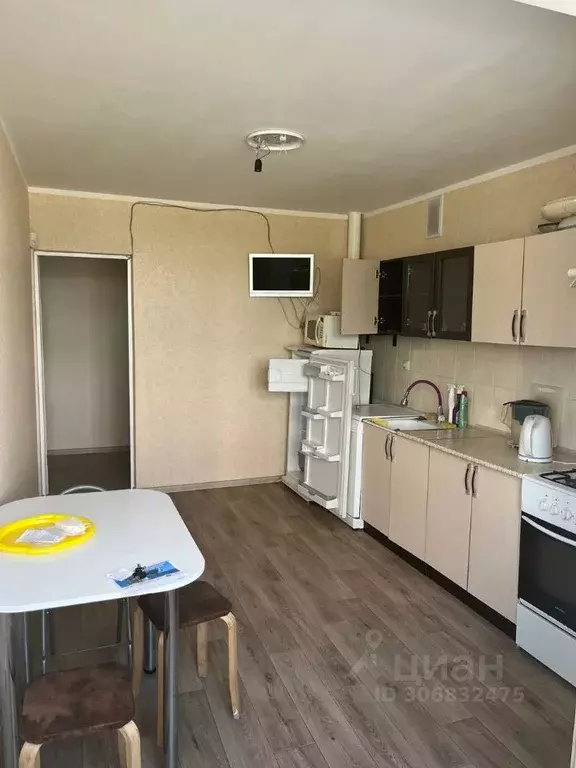 3-к кв. Крым, Симферополь ул. Балаклавская, 121 (85.0 м) - Фото 0