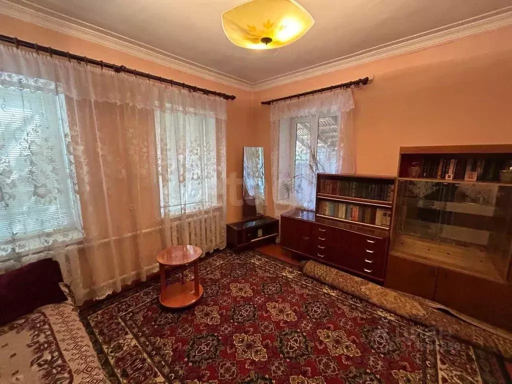 Дом в Ростовская область, Ростов-на-Дону Миллеровская ул. (70 м) - Фото 1