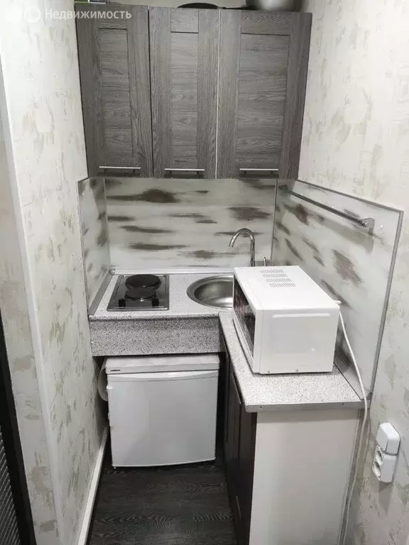 1-комнатная квартира: Казань, улица Адоратского, 10 (16.2 м) - Фото 2