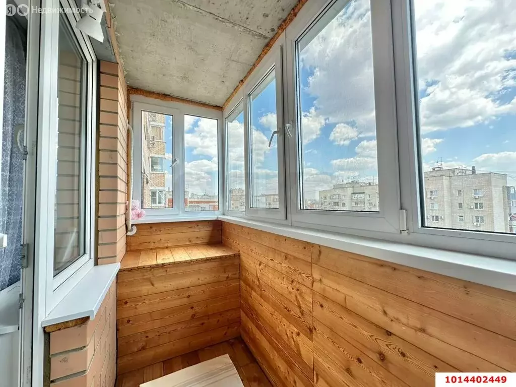 2-комнатная квартира: Краснодар, улица имени Игнатова, 4/3к1 (70 м) - Фото 0