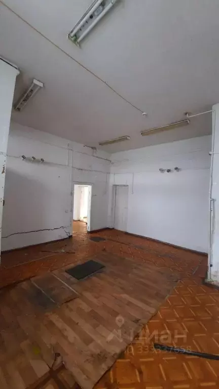 Торговая площадь в Карелия, Петрозаводск ул. Октября, 9 (70 м) - Фото 2